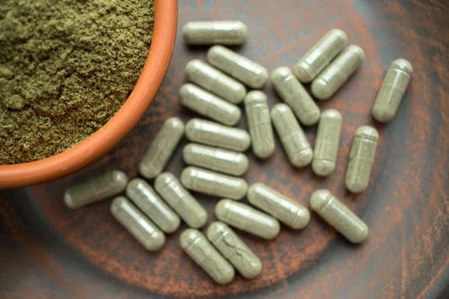 herbal powder and capsules