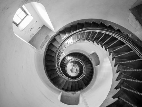 staircase - downward spiral - stages of addiction